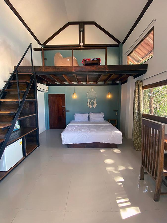 Chomjan Resort Koh Phayam Buitenkant foto