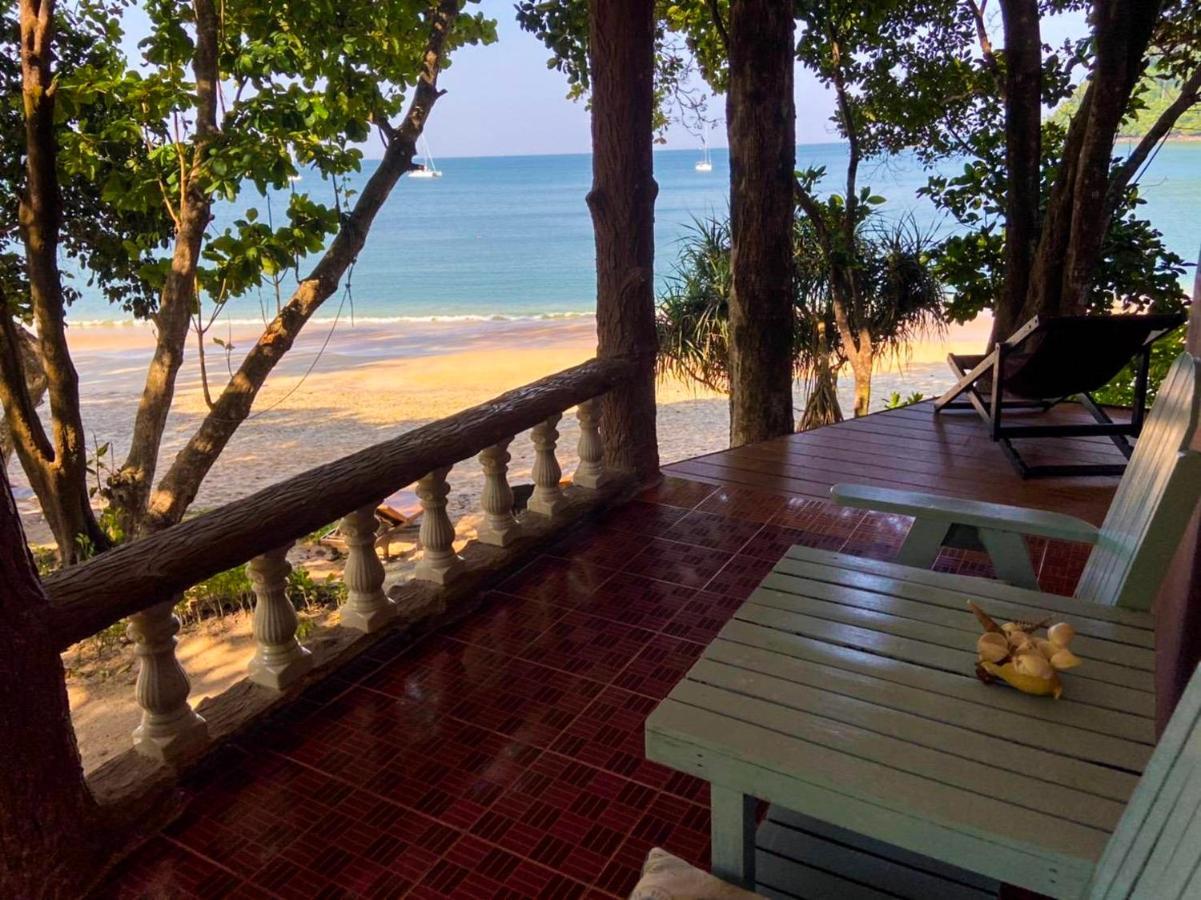 Chomjan Resort Koh Phayam Buitenkant foto